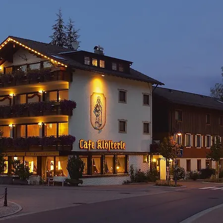 Hotel Hirsch Mit Cafe Kloesterle 3*