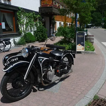Hotel Hirsch Mit Café Klösterle 3*
