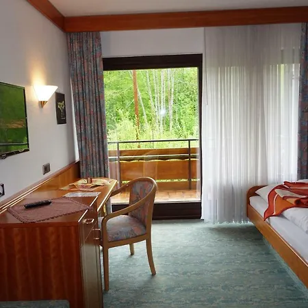Hirsch Mit Café Klösterle Hotel