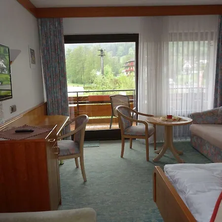 Hirsch Mit Café Klösterle Hotel 3*