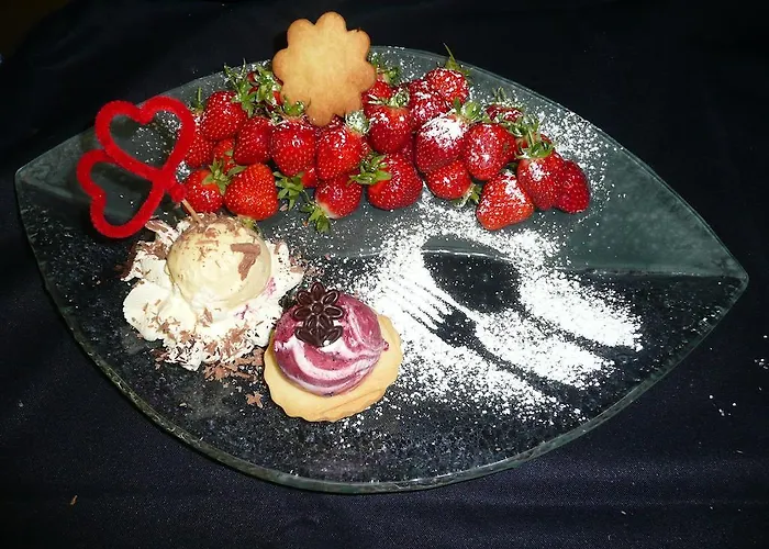 Hirsch Mit Cafe Kloesterle Hotell