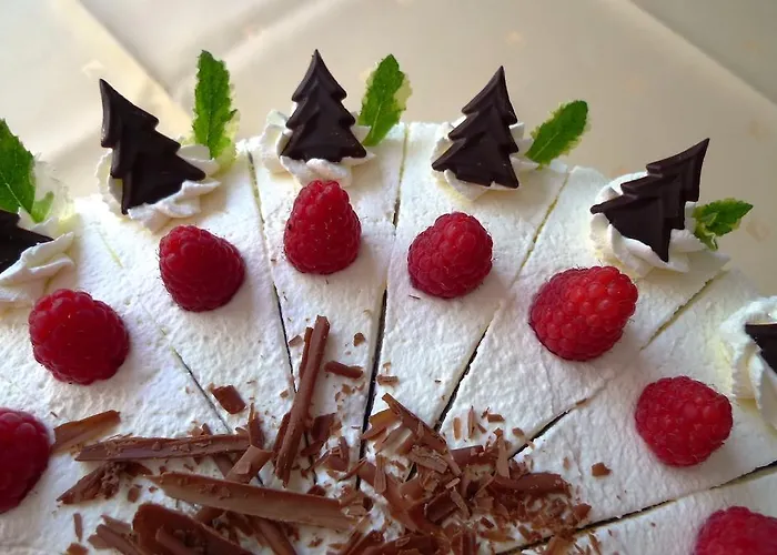 Hirsch Mit Cafe Kloesterle 3* Enzklösterle