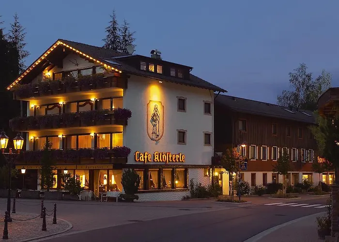 Hotell Hirsch Mit Cafe Kloesterle 3*