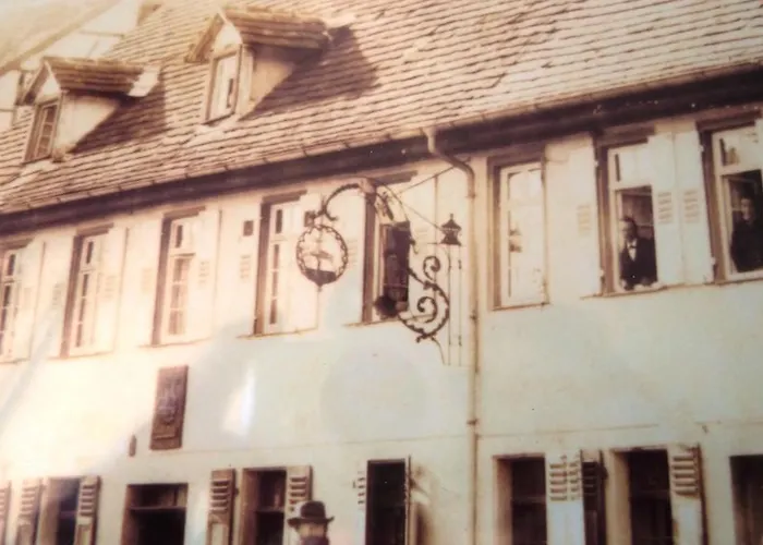 Hirsch Mit Cafe Kloesterle Hotell Enzklösterle