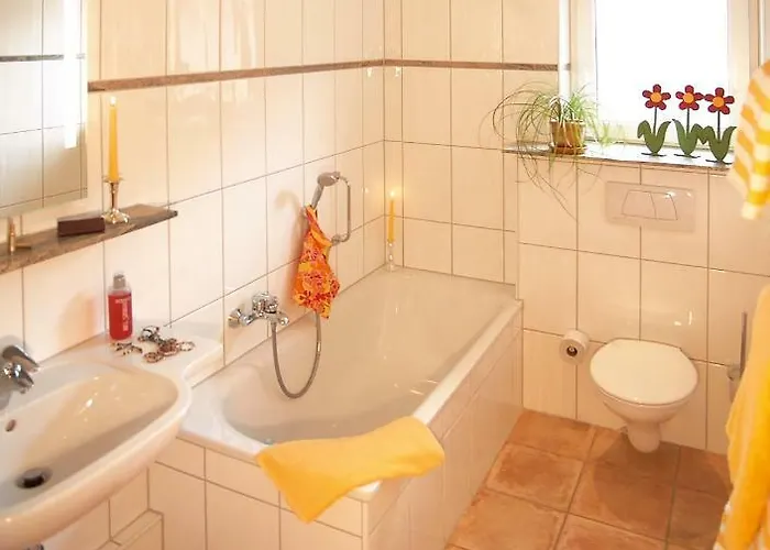 Hirsch Mit Cafe Kloesterle