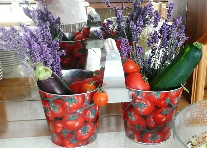 Hirsch Mit Cafe Kloesterle Hotell 3*